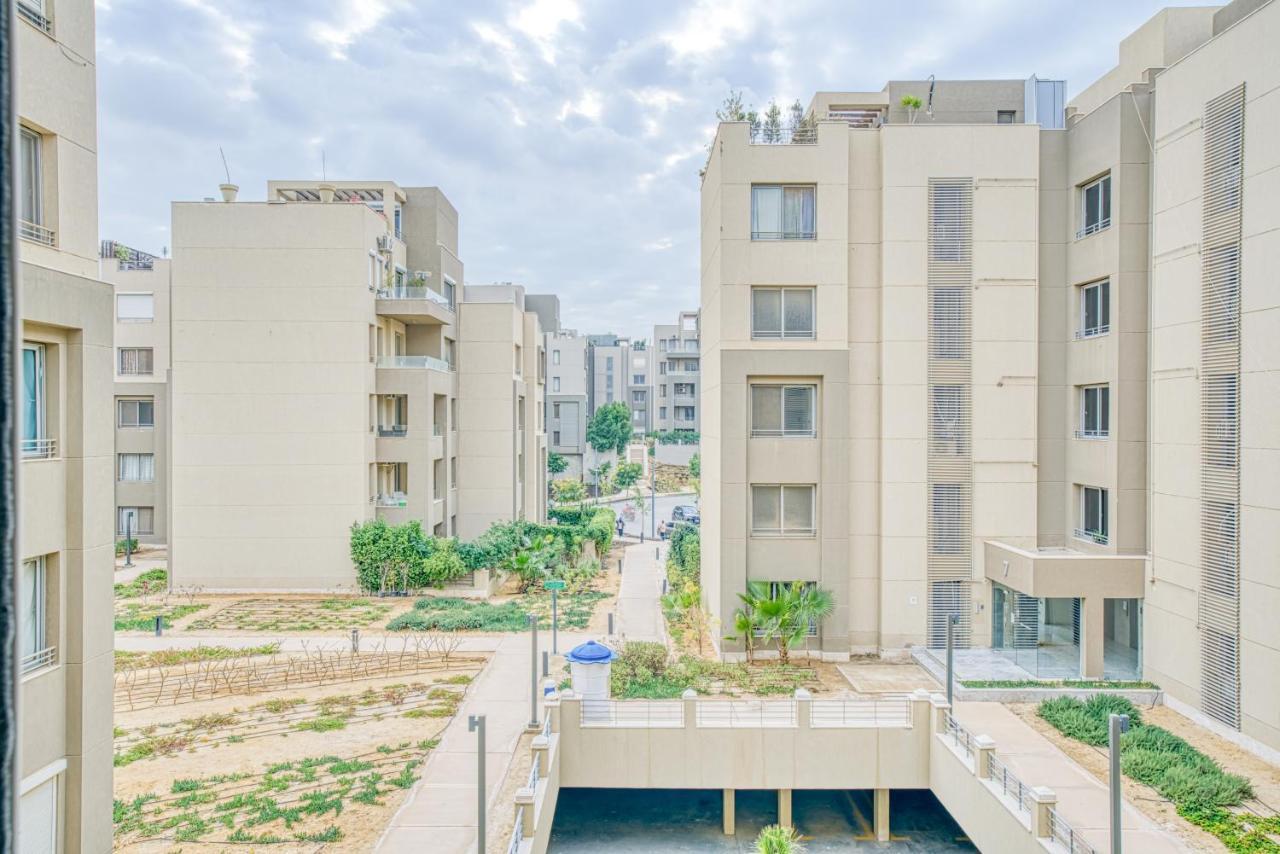 The Suites Near Auc By Elegant Каир Экстерьер фото